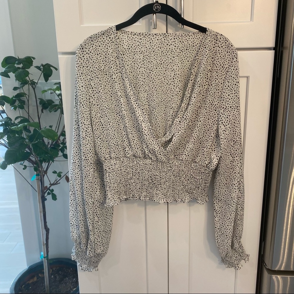 Cropped blouse 🍦NWOT